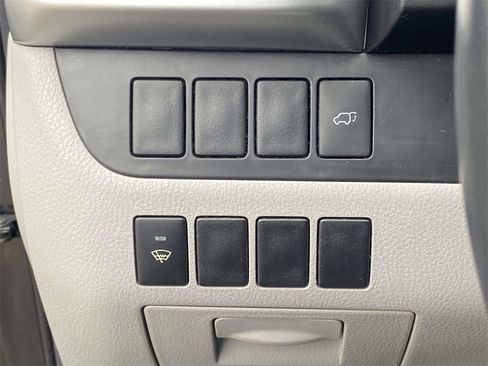 Used 2015 Toyota Highlander XLE image 28