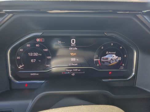 Used 2025 GMC Sierra 1500 AT4 image 16