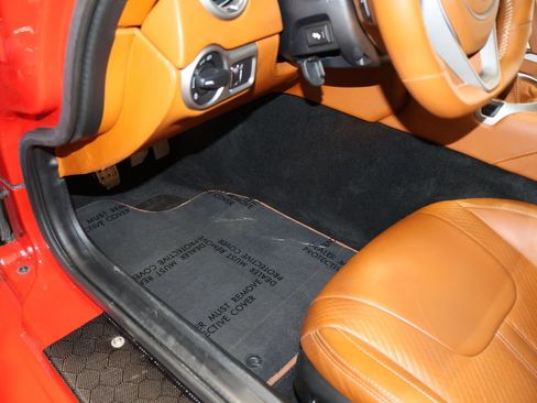 Used 2013 SRT Viper GTS w/ GTS Laguna Interior Pkg image 25