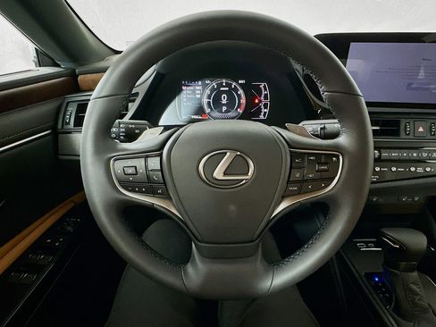 New 2025 Lexus ES 350 w/ Premium Package image 11