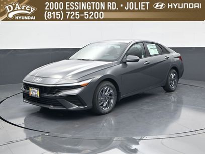 New 2025 Hyundai Elantra Blue