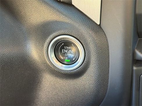 Used 2021 GMC Sierra 1500 Elevation image 27