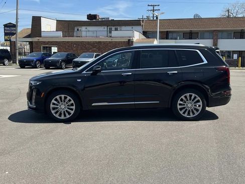 Certified 2023 Cadillac XT6 Premium Luxury AWD/4WD image 88