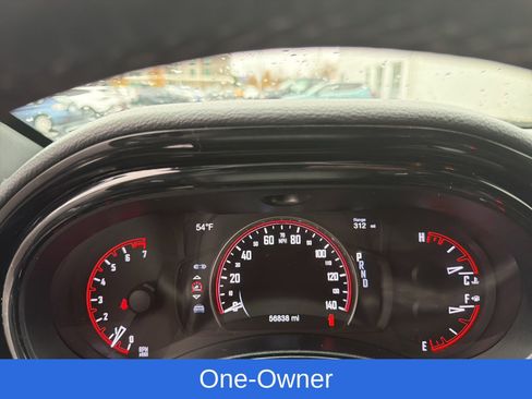 Used 2022 Dodge Durango GT image 13