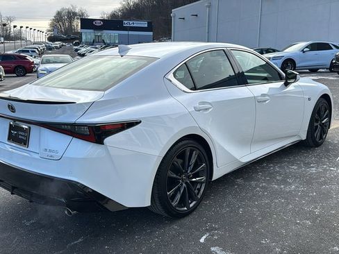 Used 2023 Lexus IS 350 F Sport image 9