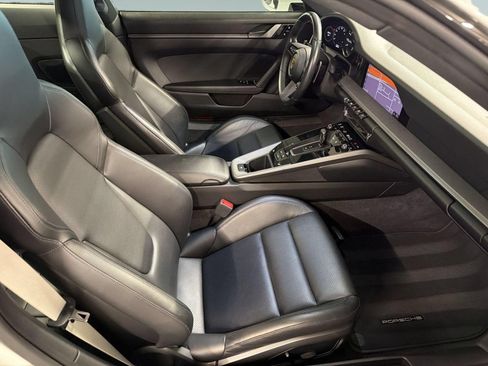 Certified 2021 Porsche 911 Carrera S RWD image 24