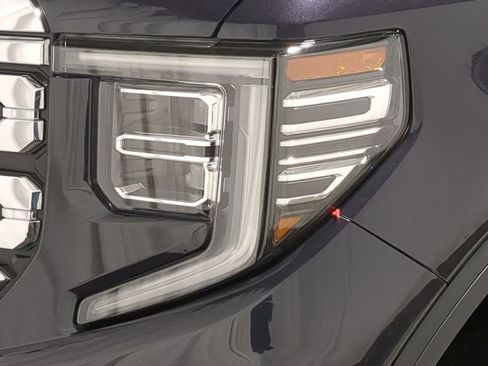 Used 2023 GMC Sierra 1500 Denali w/ Denali Reserve Package image 18