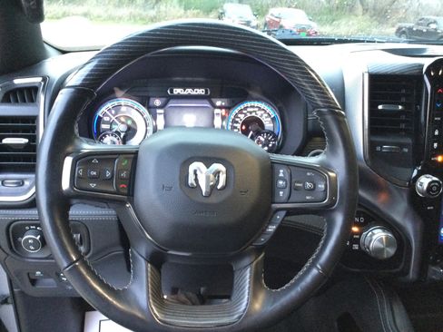 Used 2020 RAM 1500 Limited image 13