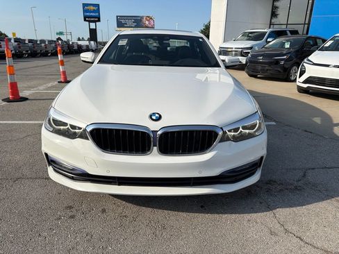 Used 2018 BMW 530i xDrive w/ Premium Package AWD/4WD image 8