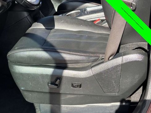 Used 2018 Dodge Grand Caravan GT image 5