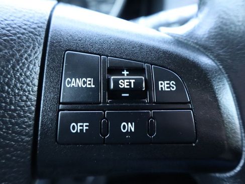 Used 2012 MAZDA MAZDA5 Touring w/ Moonroof & Audio Pkg image 30