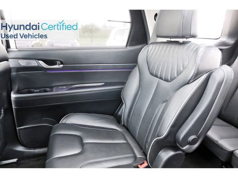 Used 2024 Hyundai Palisade Limited image 14