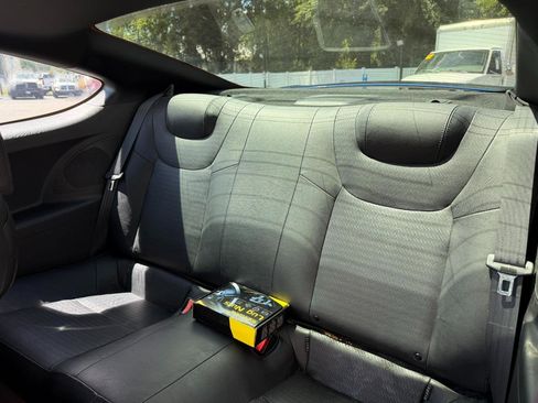 Used 2015 Hyundai Genesis 3.8 RWD image 24