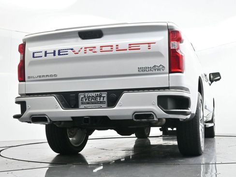 Used 2023 Chevrolet Silverado 1500 High Country w/ High Country Premium Package image 52
