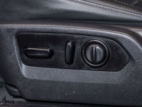 Used 2021 Chevrolet Silverado 2500 LTZ w/ LTZ Plus Package image 25