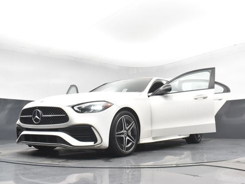 Used 2022 Mercedes-Benz C 300 4MATIC Sedan w/ AMG Line w/ Night Package image 32