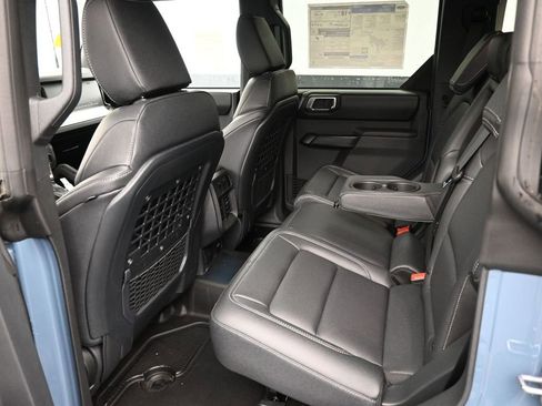 New 2025 Ford Bronco Badlands image 18