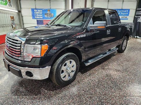 Used 2011 Ford F150 XLT w/ XLT Chrome Pkg image 3