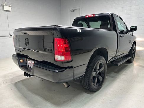 Used 2017 RAM 1500 Express w/ Black Ram 1500 Express Group image 5