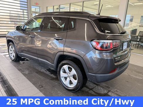 Used 2019 Jeep Compass Latitude w/ Cold Weather Group image 7