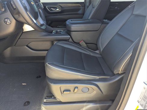 Used 2023 Chevrolet Tahoe Premier image 18