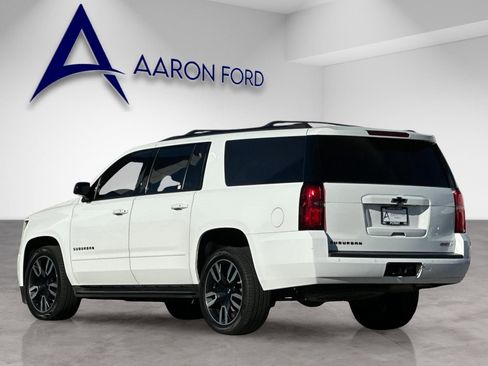Used 2020 Chevrolet Suburban Premier image 3