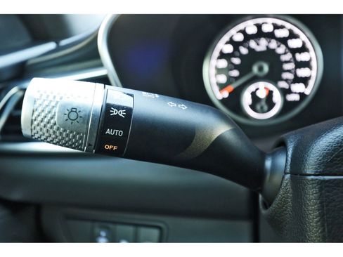 Used 2025 Genesis G70 3.3T Advanced w/ Sport Prestige Package image 19