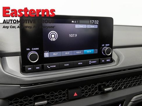 Used 2023 Honda Accord EX image 18