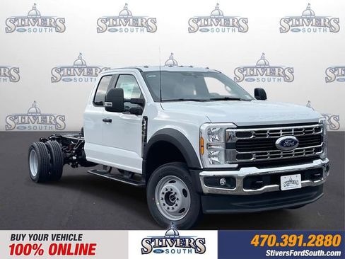 New 2026 Ford F450 XL w/ XL Chrome Package image 1