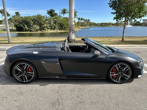 Used 2021 Audi R8 V10 performance image 6