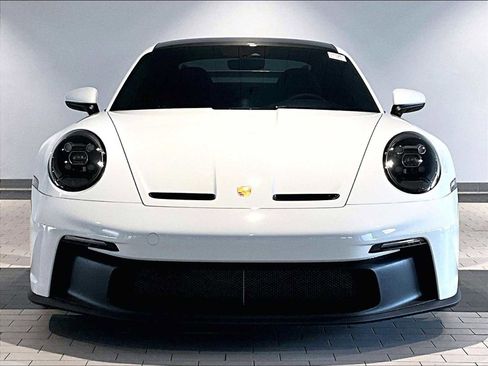 Used 2022 Porsche 911 GT3 image 13