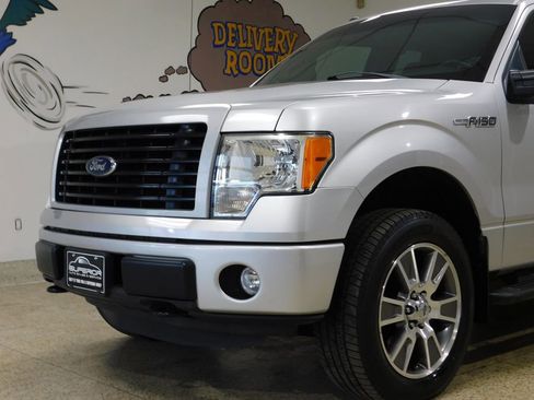 Used 2014 Ford F150 STX w/ Equipment Group 201A Mid AWD/4WD image 19