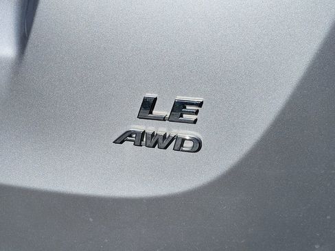 Used 2014 Toyota RAV4 LE image 25