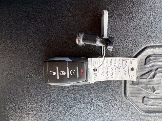 Used 2022 RAM 1500 Laramie AWD/4WD image 5