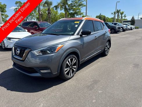 Used 2019 Nissan Kicks SR w/ SR Premium Package FWD image 1