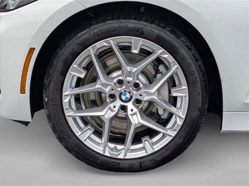 Used 2025 BMW 330i xDrive Sedan w/ M Sport Package image 25