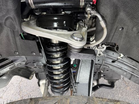 Used 2023 Ford Bronco Wildtrak AWD/4WD image 34