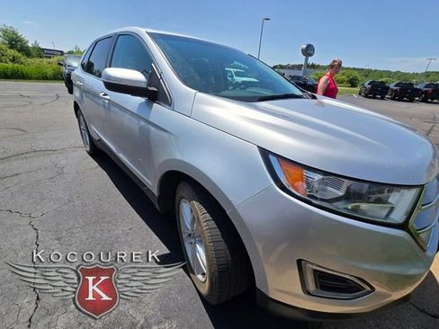 Used 2018 Ford Edge SEL w/ Equipment Group 201A AWD/4WD image 9