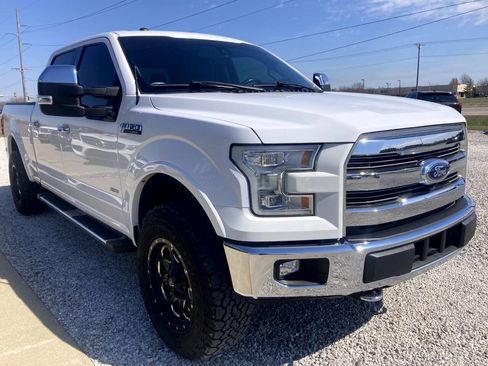 Used 2017 Ford F150 Lariat w/ Equipment Group 502A Luxury image 6