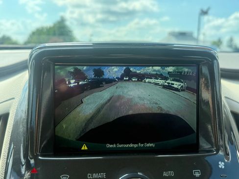 Used 2013 Chevrolet Volt Premium w/ Premium Trim Package image 17