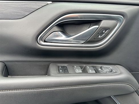 Used 2023 GMC Yukon SLT image 20