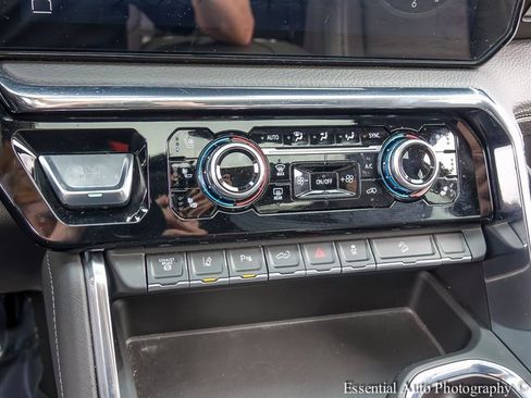 Certified 2025 GMC Sierra 2500 Denali w/ Denali Reserve Package image 19