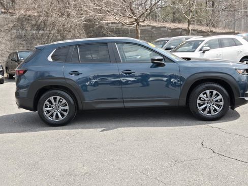 Used 2023 MAZDA CX-50 2.5 S w/ Preferred Plus Pkg image 9