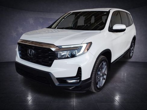 Used 2023 Honda Passport EX-L image 6