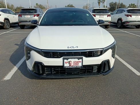 Used 2025 Kia K4 GT-Line w/ GT-Line Premium Package image 2