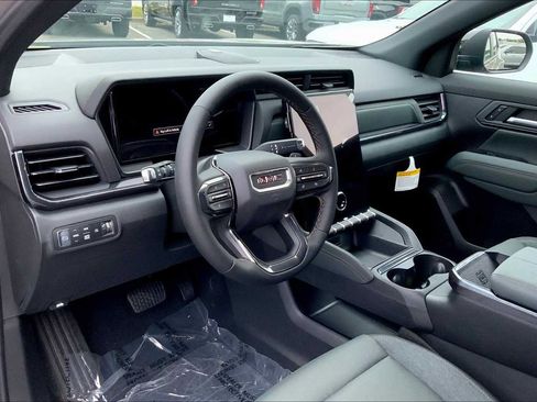 New 2026 GMC Terrain AT4 w/ Convenience Package III image 8