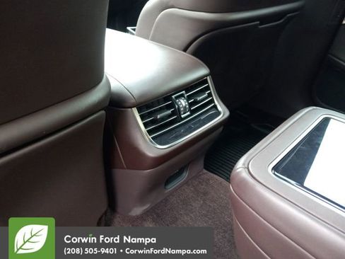 Used 2018 Lexus LS 500 AWD w/ Luxury Package image 26