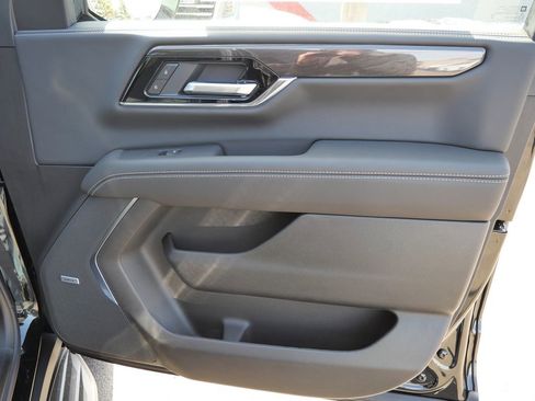 New 2026 GMC Yukon XL Elevation image 21