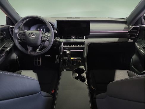 Used 2026 Lexus IS 350 F Sport w/ Technology Package RWD image 17