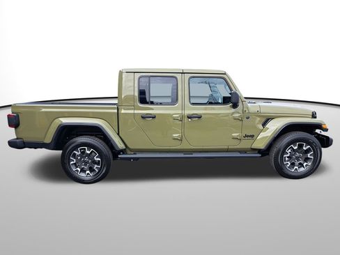 New 2025 Jeep Gladiator Sport w/ Premium Package image 4